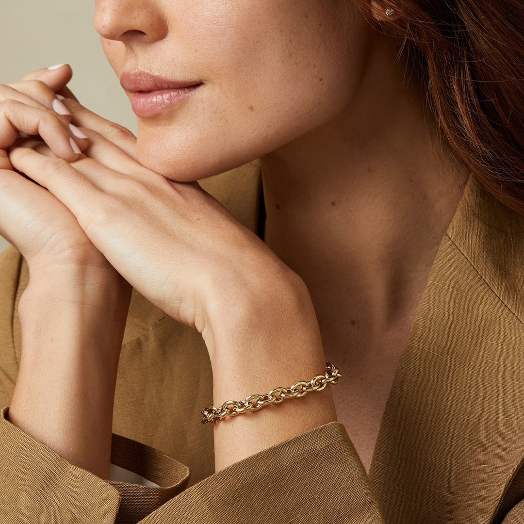 Geelgouden armbanden