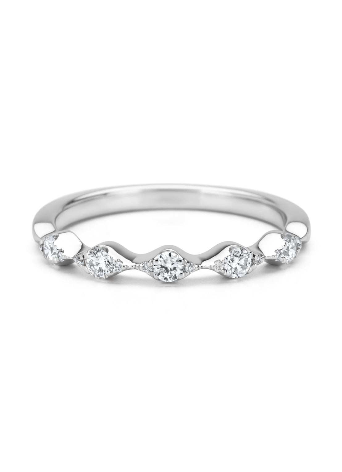 Witgouden ring, 0.24 ct diamant, Caviar