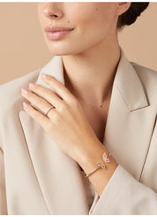Geelgouden vlinder armband, 0.36 ct roze saffier, Butterfly Kisses