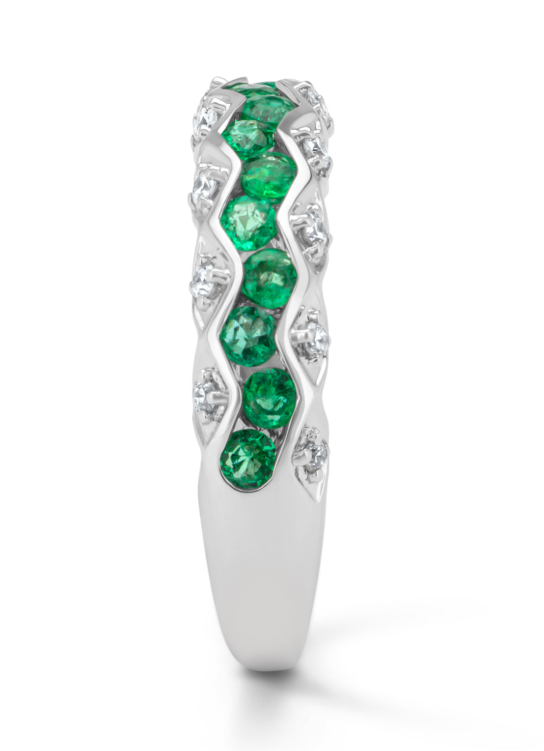 Witgouden ring, 0.57 ct smaragd, Majestic