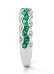 Witgouden ring, 0.57 ct smaragd, Majestic