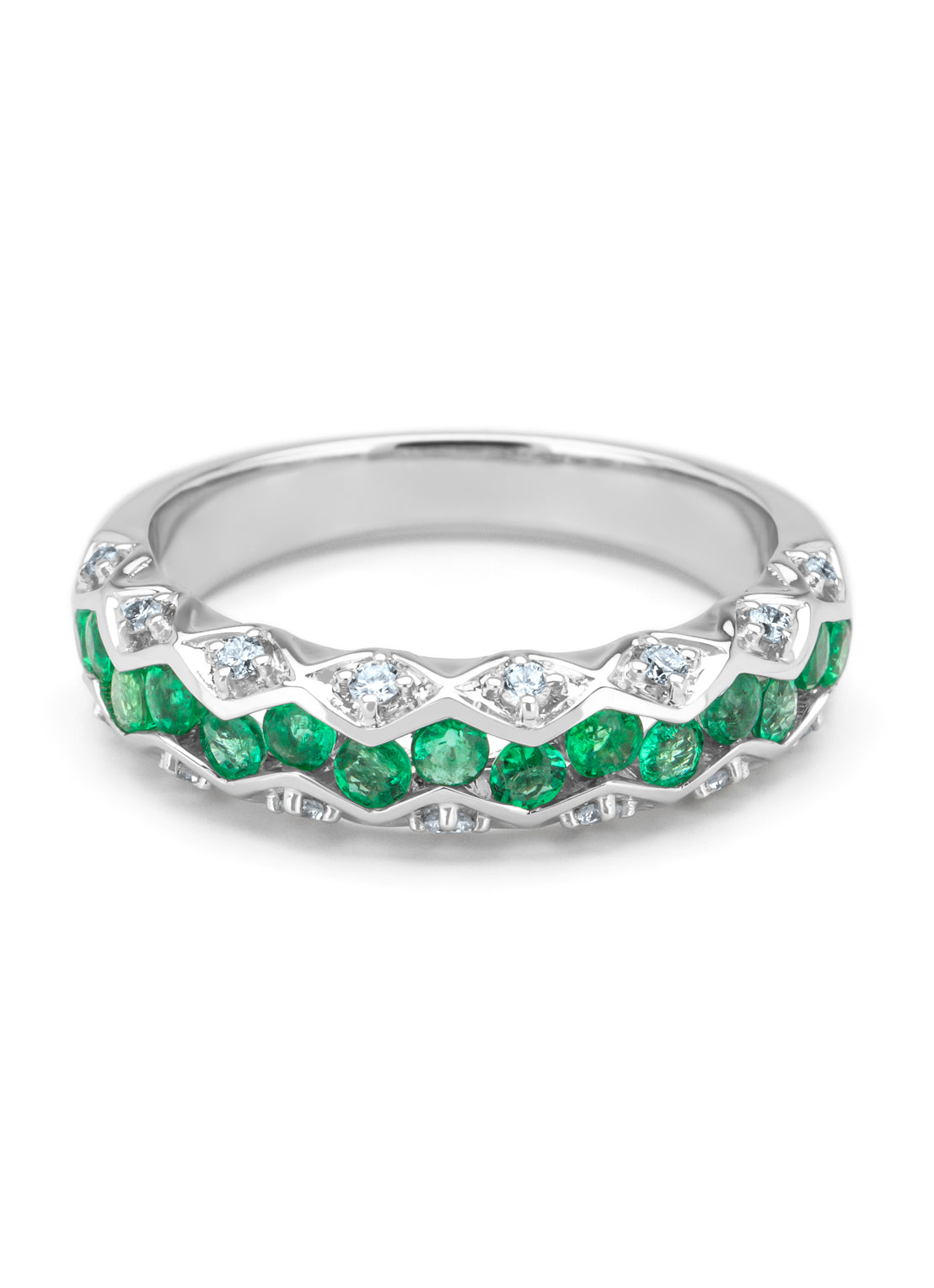 Witgouden ring, 0.57 ct smaragd, Majestic