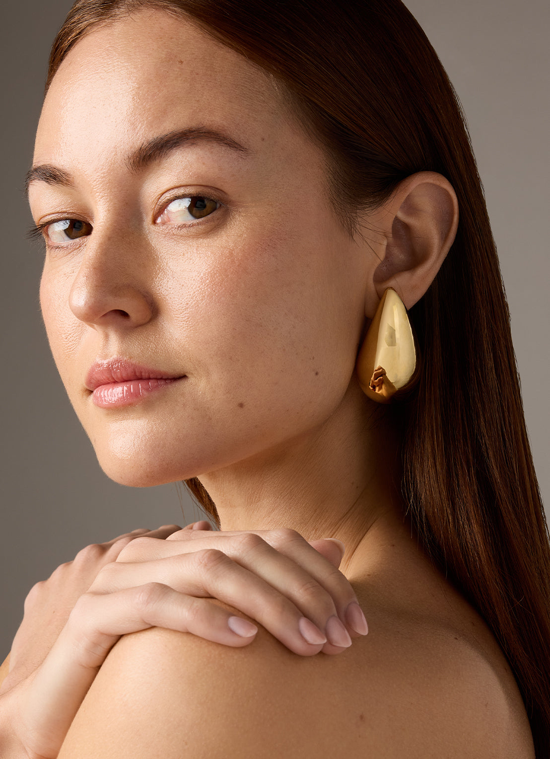 Yellow gold 'Teardrop' earrings Marigold