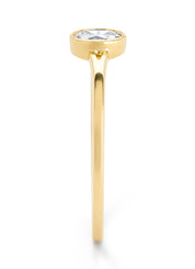 Yellow gold ring, 0.22 ct diamond, Starlight