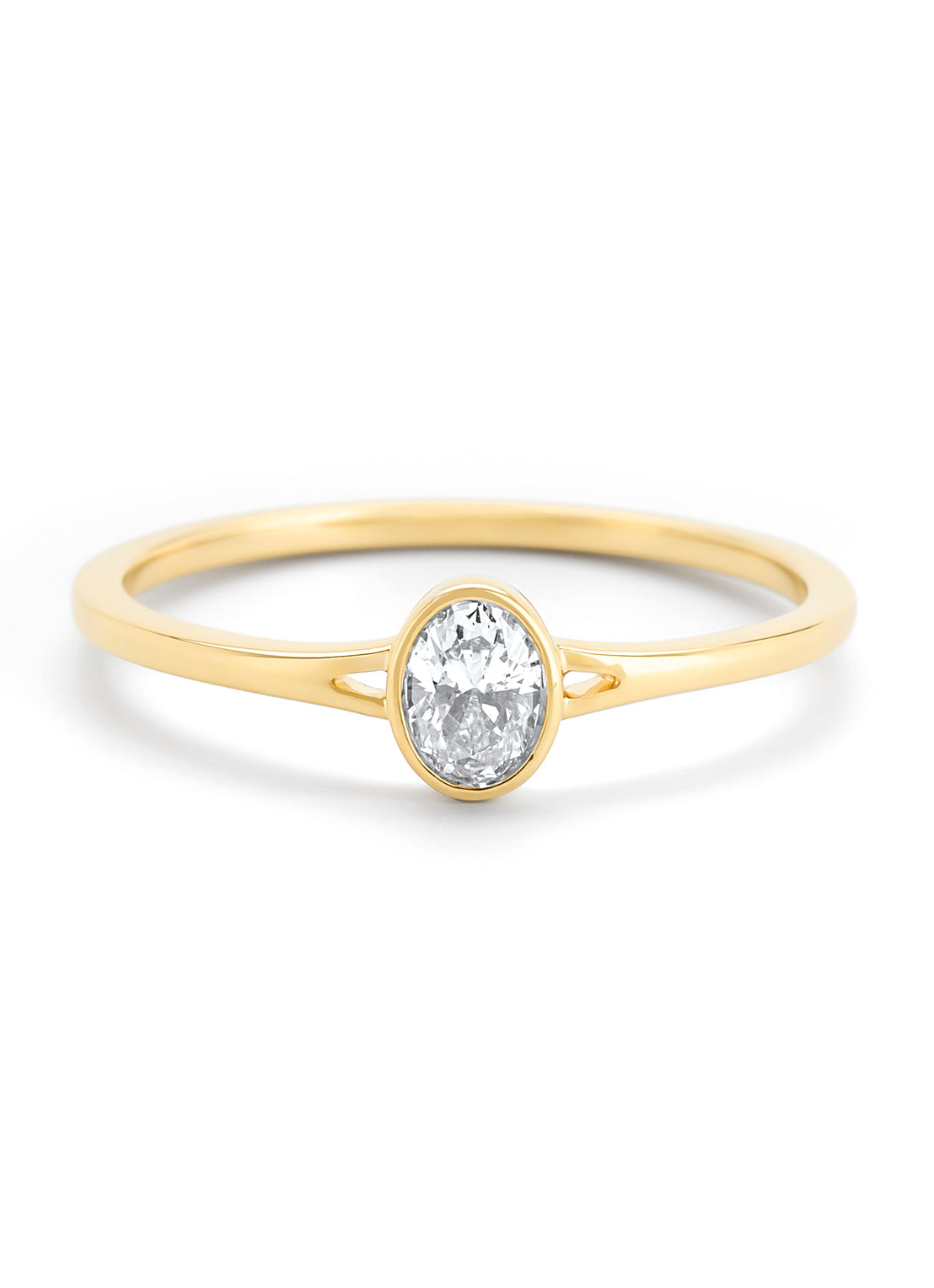 Yellow gold ring, 0.22 ct diamond, Starlight
