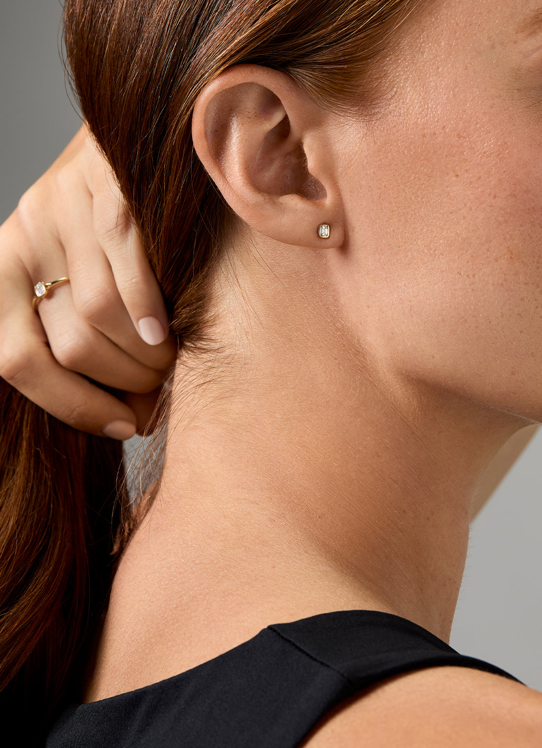 Yellow gold earrings, 0.22 ct diamond, Starlight