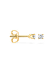 Yellow gold solitaire earstekers, 0.16 ct diamond, Groeibriljant
