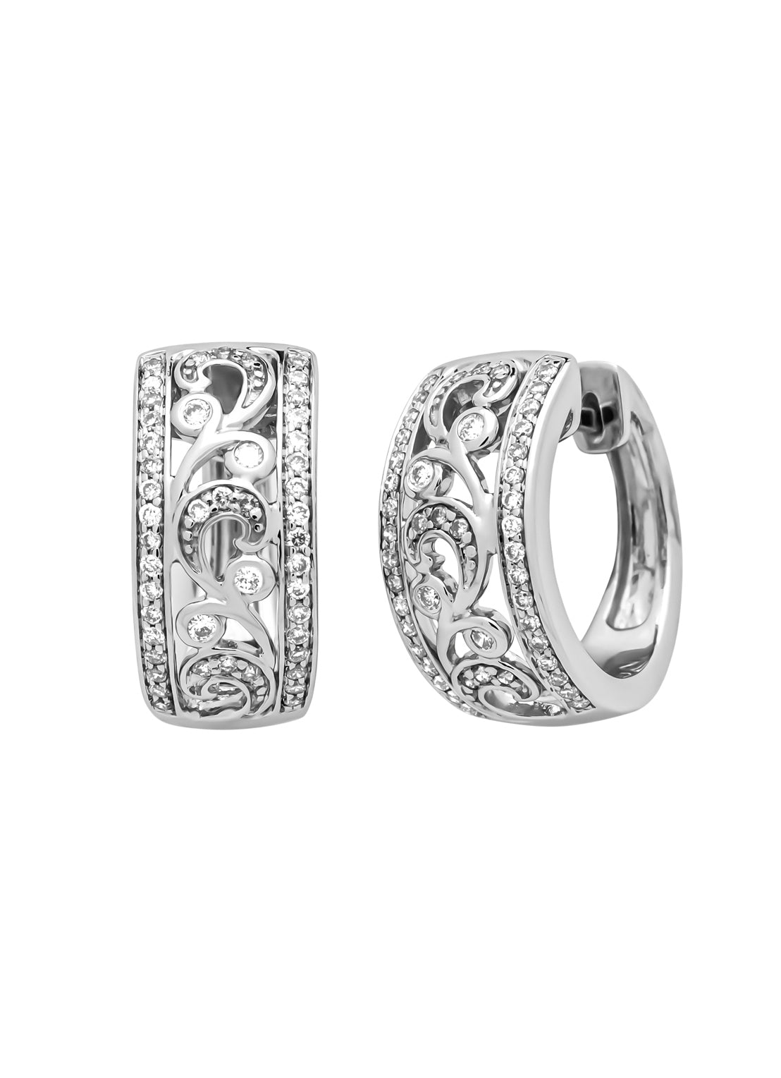 Witgouden oorsieraden, 0.31 ct diamant, Since 1904