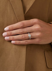 Witgouden ring, 0.28 ct diamant, Petite Romance