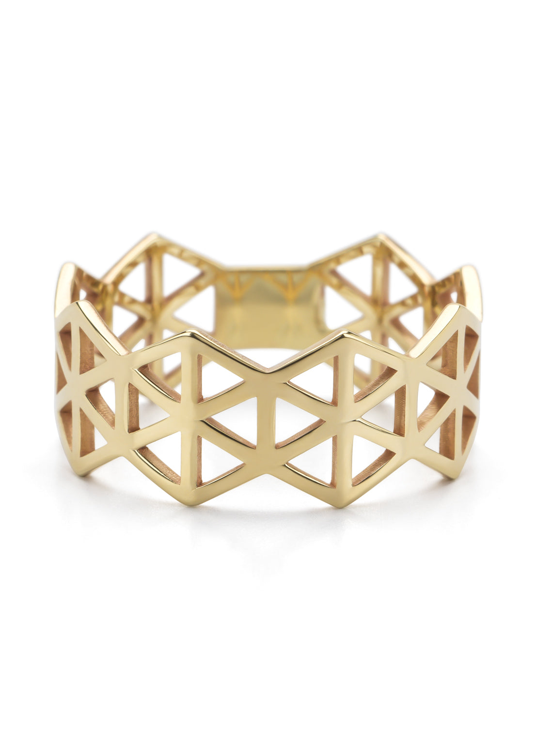 Yellow gold ring marigold