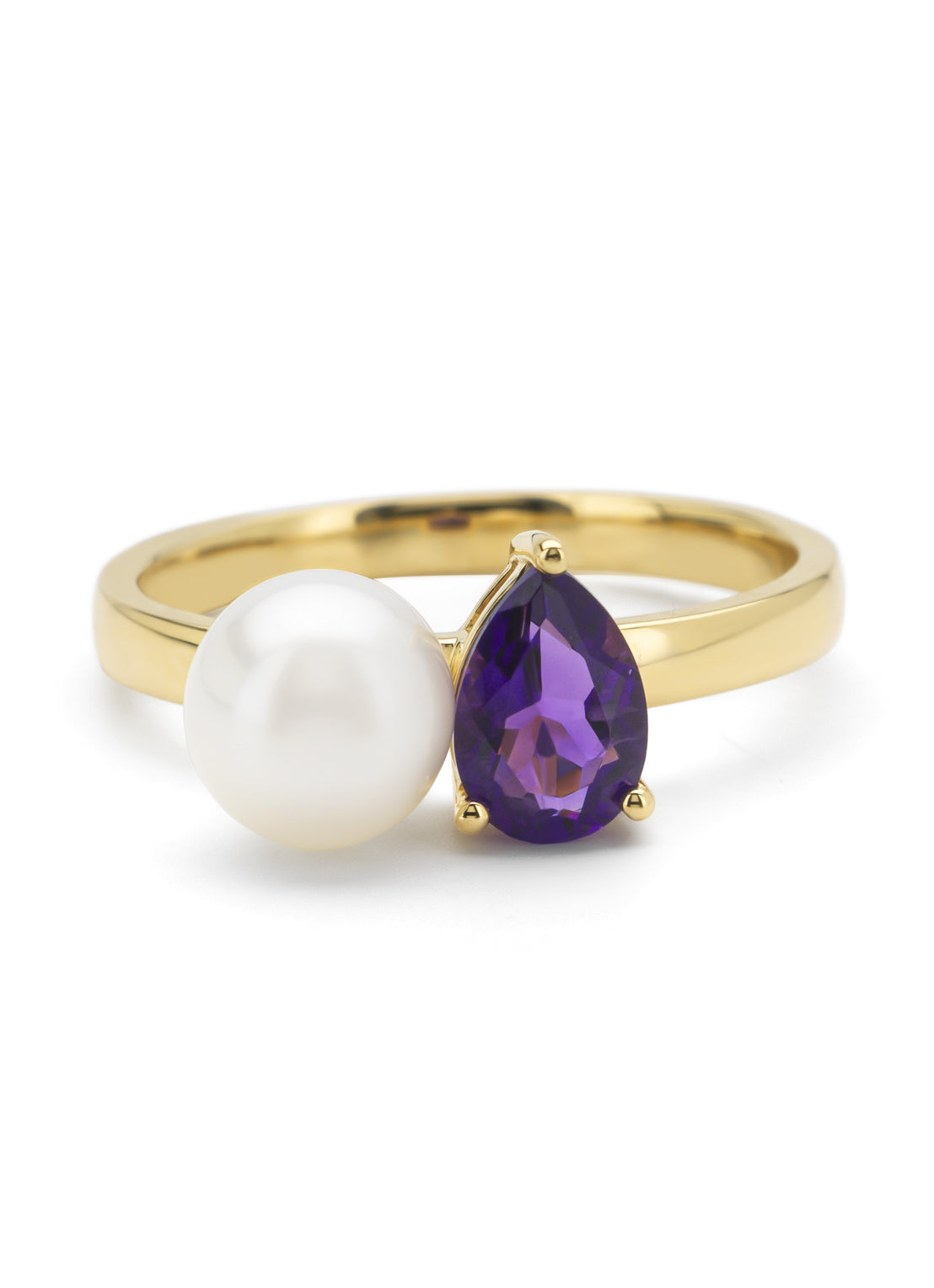 Yellow gold ring, 0.63 ct purple amethist, rivièra