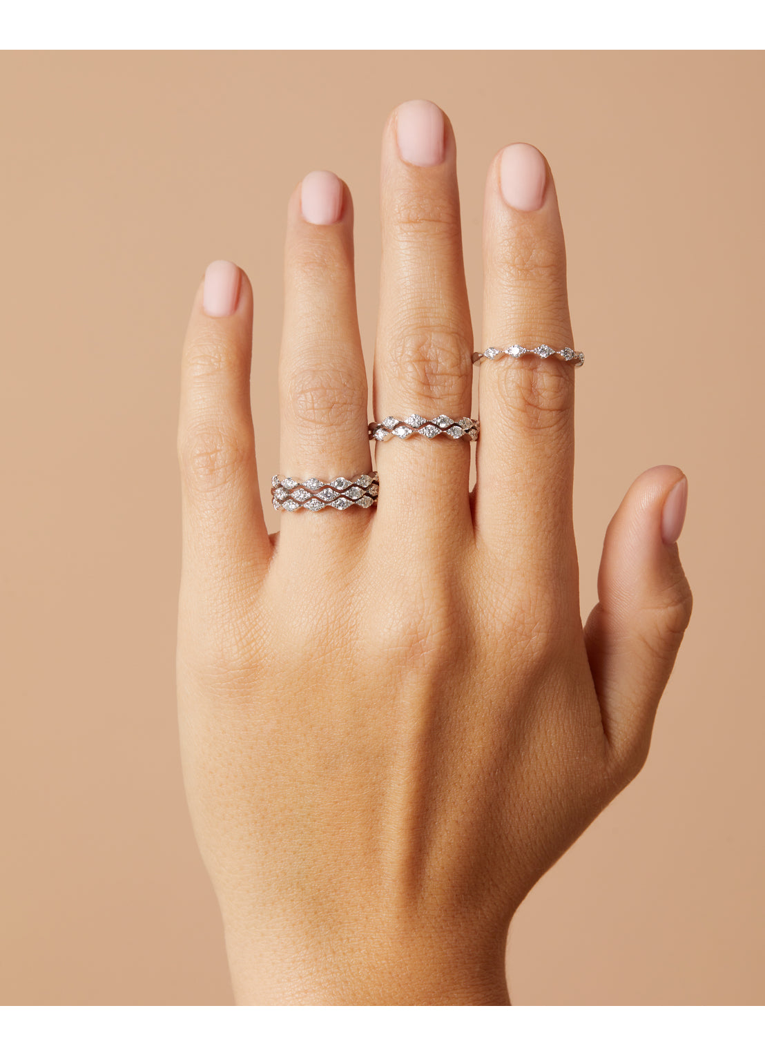 Witgouden ring, 0.50 ct diamant, Caviar