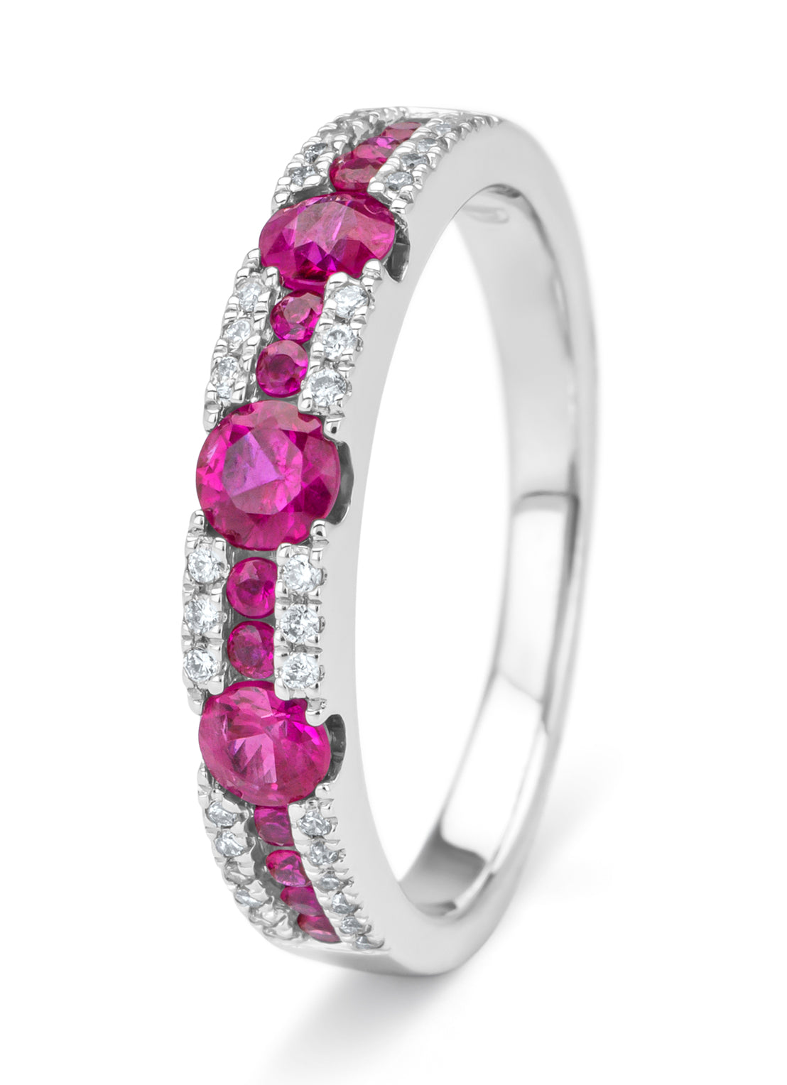 Witgouden ring, 0.72 ct robijn, Majestic