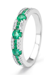 Witgouden ring, 0.57 ct smaragd, Majestic