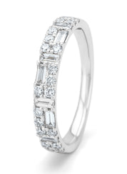 White gold ring, 0.57 ct diamond, gallery