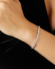 White gold bracelet, 2.90 ct diamond, gallery