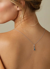 Witgouden necklace, 0.91 ct London Topaz, Gallery
