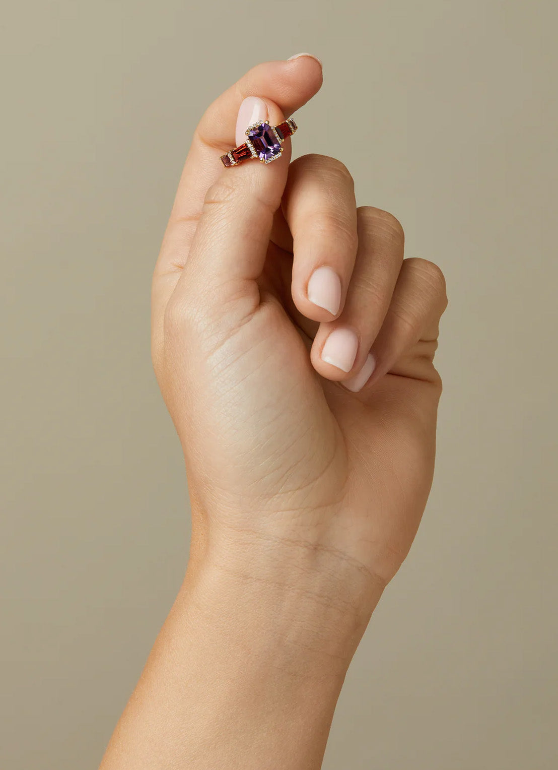 Geelgouden ring, 1.36 ct paarse amethist, Gallery