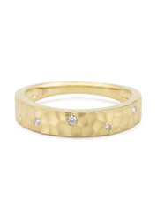 Yellow gold ring, 0.05 ct diamond, timeless treasures