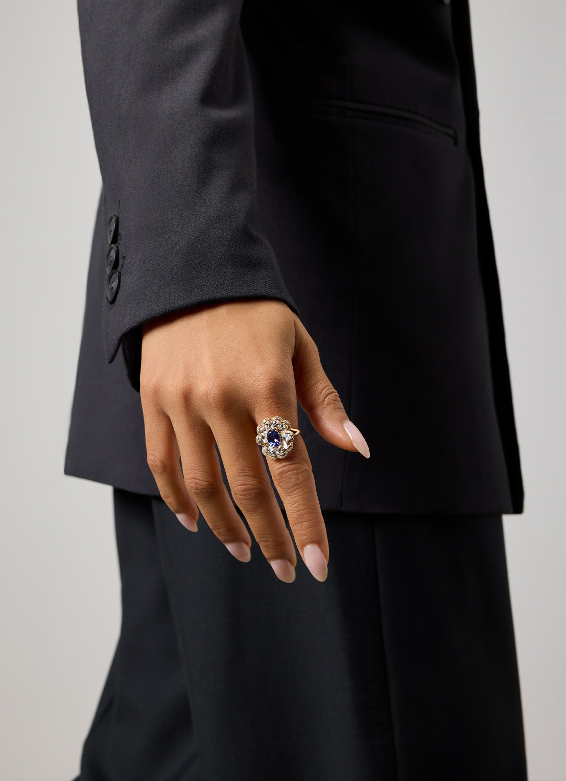 Geelgouden ring, 1.54 ct tanzaniet, Gallery