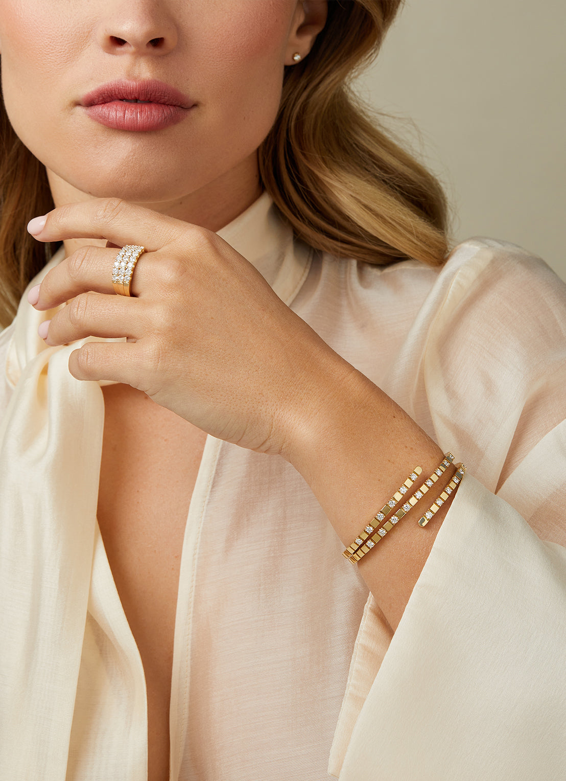 Yellow gold bracelet, 1.50 ct diamond, Gallery