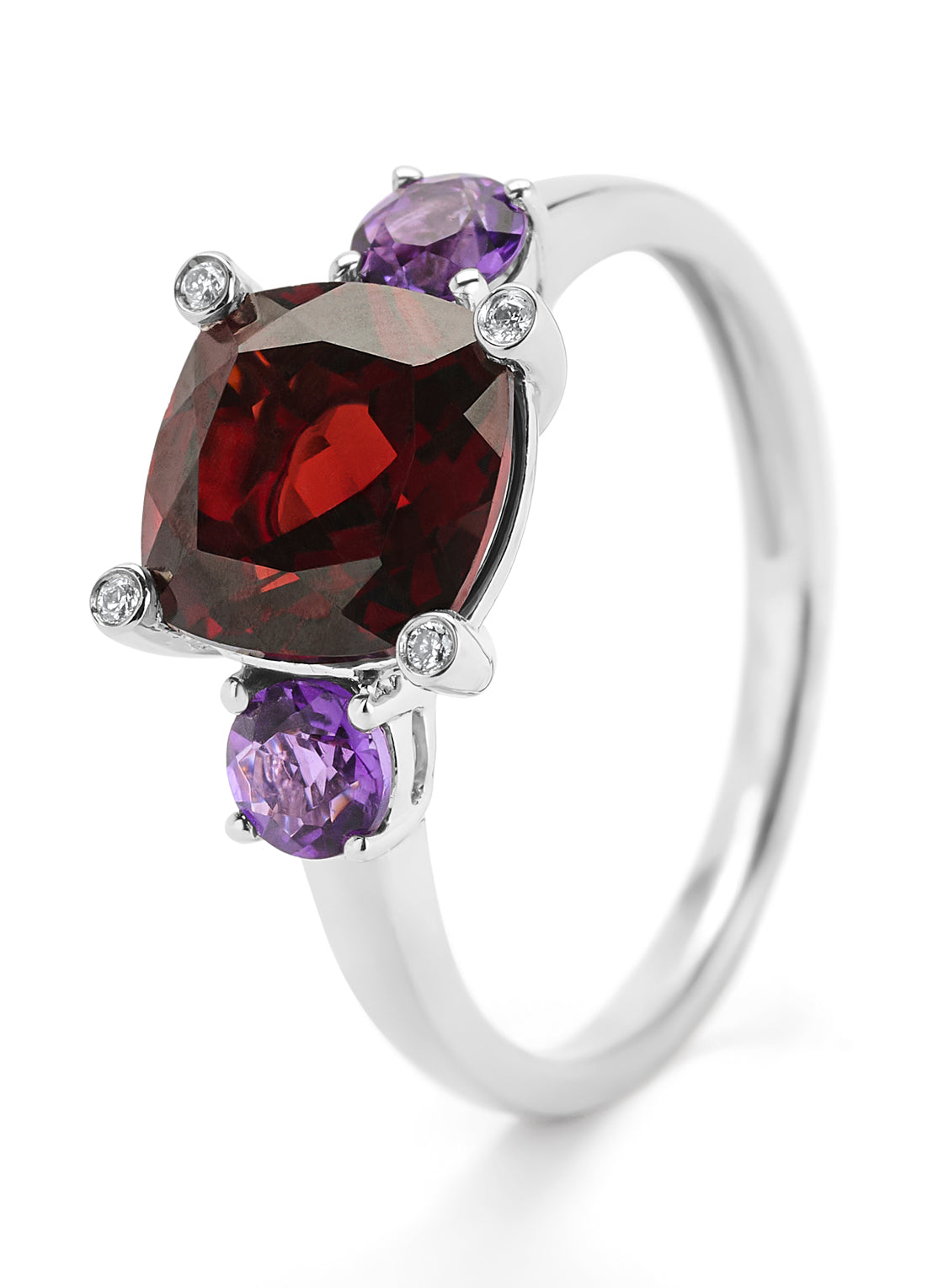 Witgouden ring, 2.77 ct granaat, Fiësta