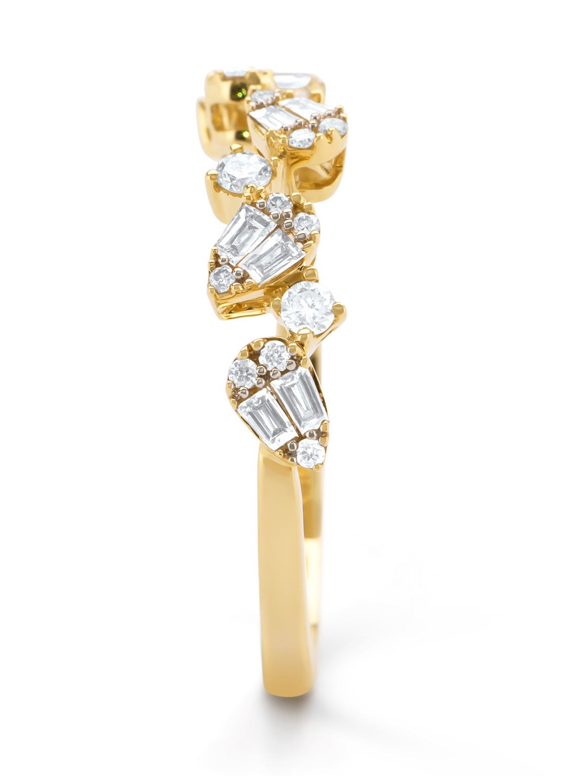 Yellow gold ring, 0.37 ct diamond, petite romance