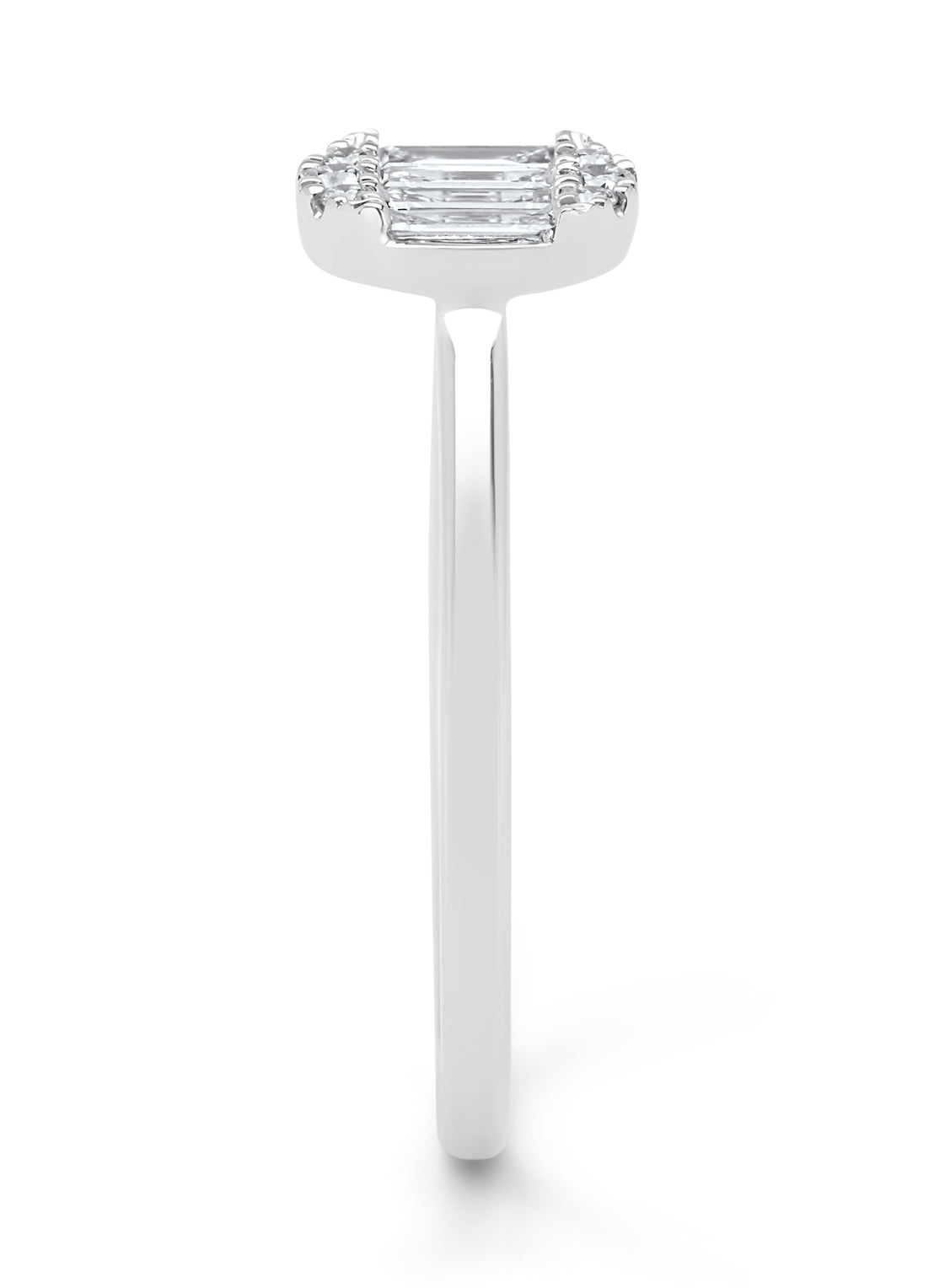 White gold ring, 0.31 ct diamond, Gallery