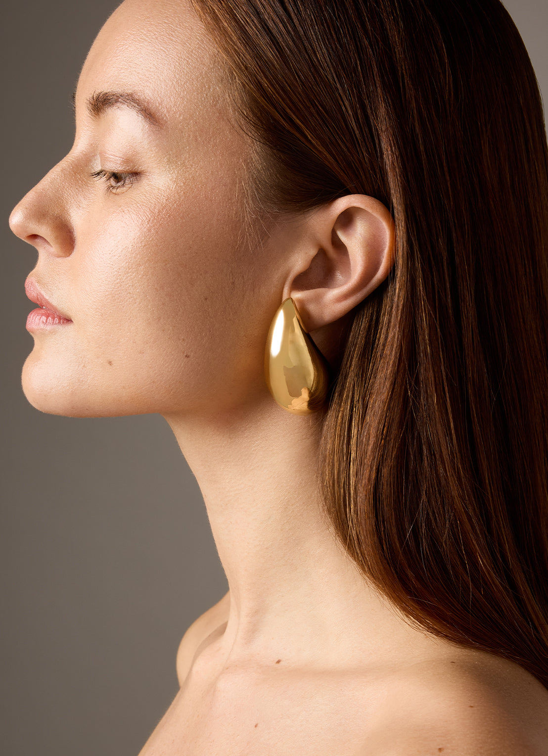 Yellow gold 'Teardrop' earrings Marigold