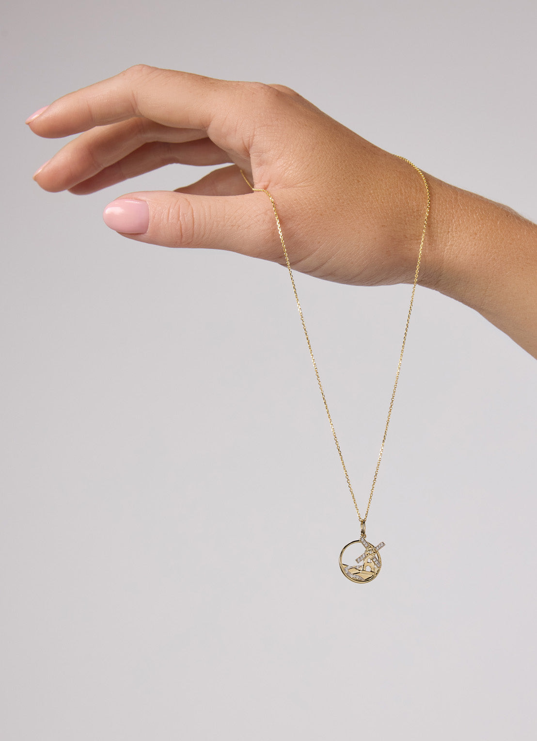 Geelgouden Molen hanger, 0.07 ct diamant, Dutch icons