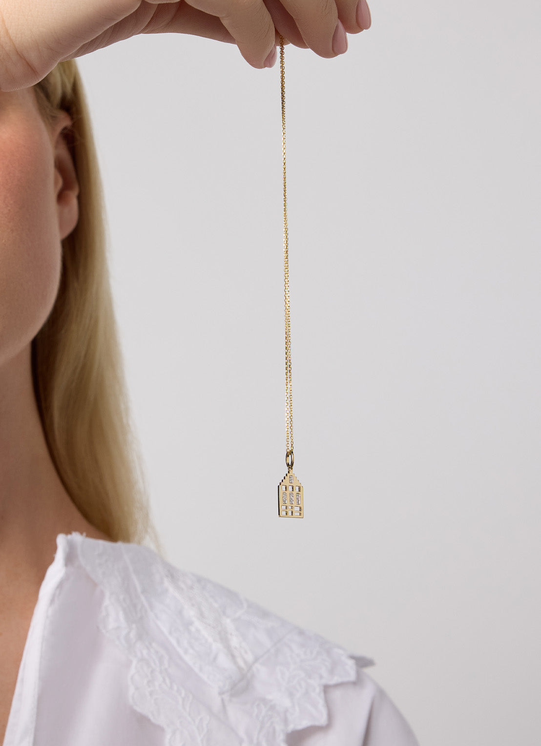 Geelgouden hanger, 0.04 ct diamant, Dutch icons