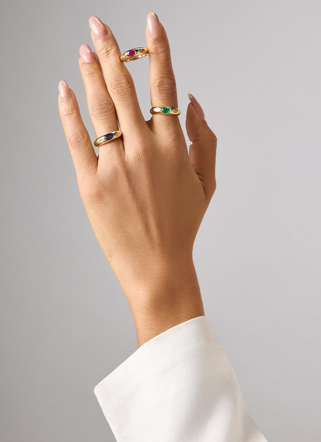 Geelgouden ring, 0.56 ct robijn, BOLD