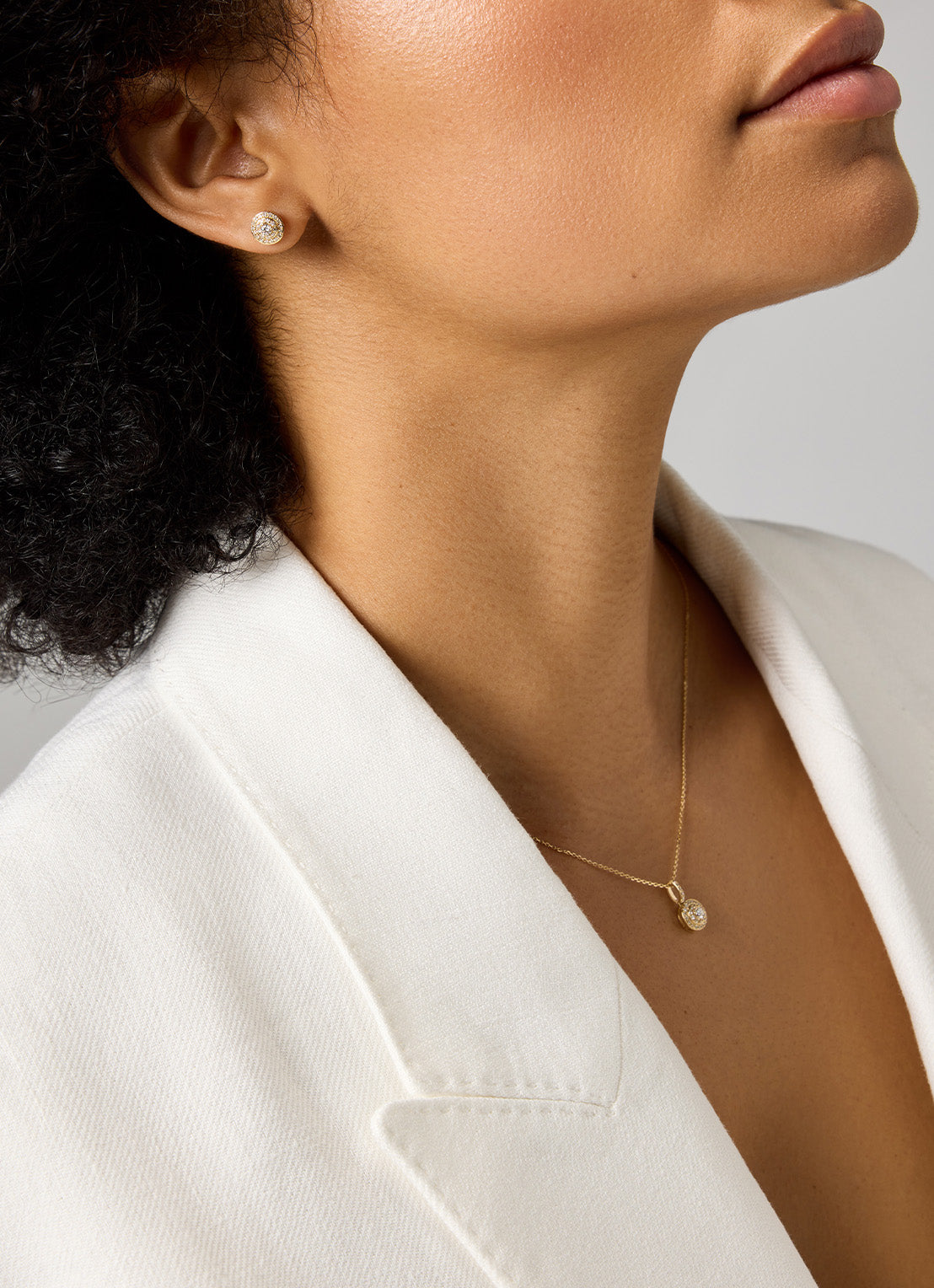 Yellow gold necklace, 0.19 ct diamond, Petite Romance