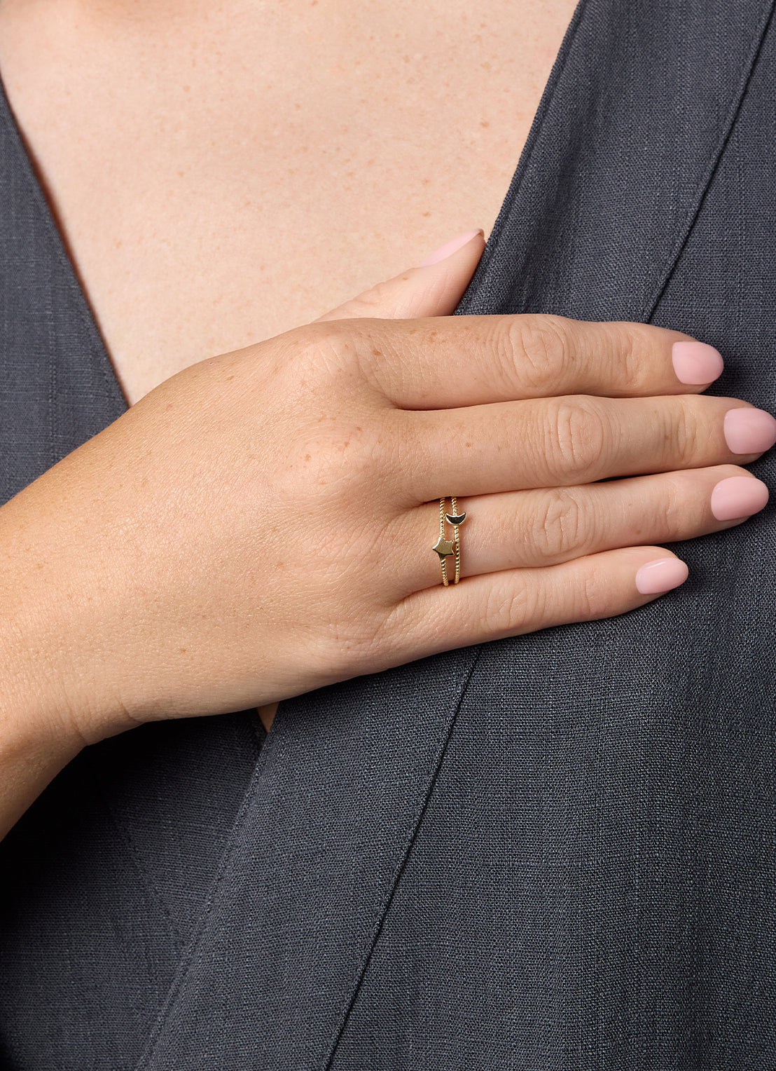 Yellow gold ring Marigold