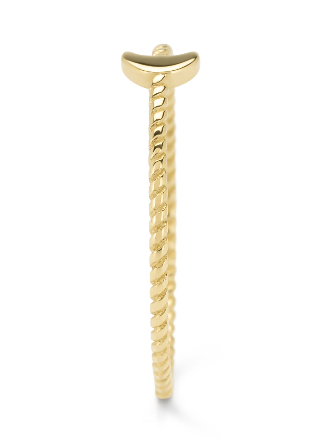 Yellow gold ring marigold