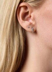 White gold earnip, 0.09 ct diamond, ensemble