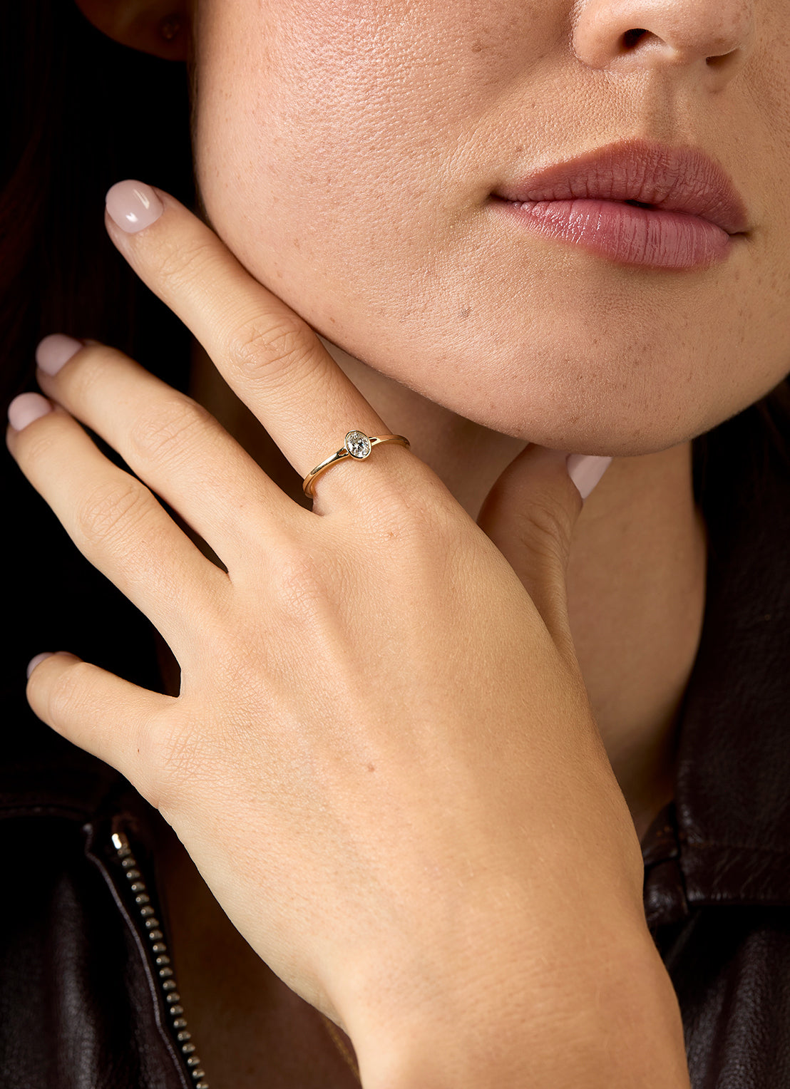 Geelgouden ring, 0.22 ct diamant, Starlight