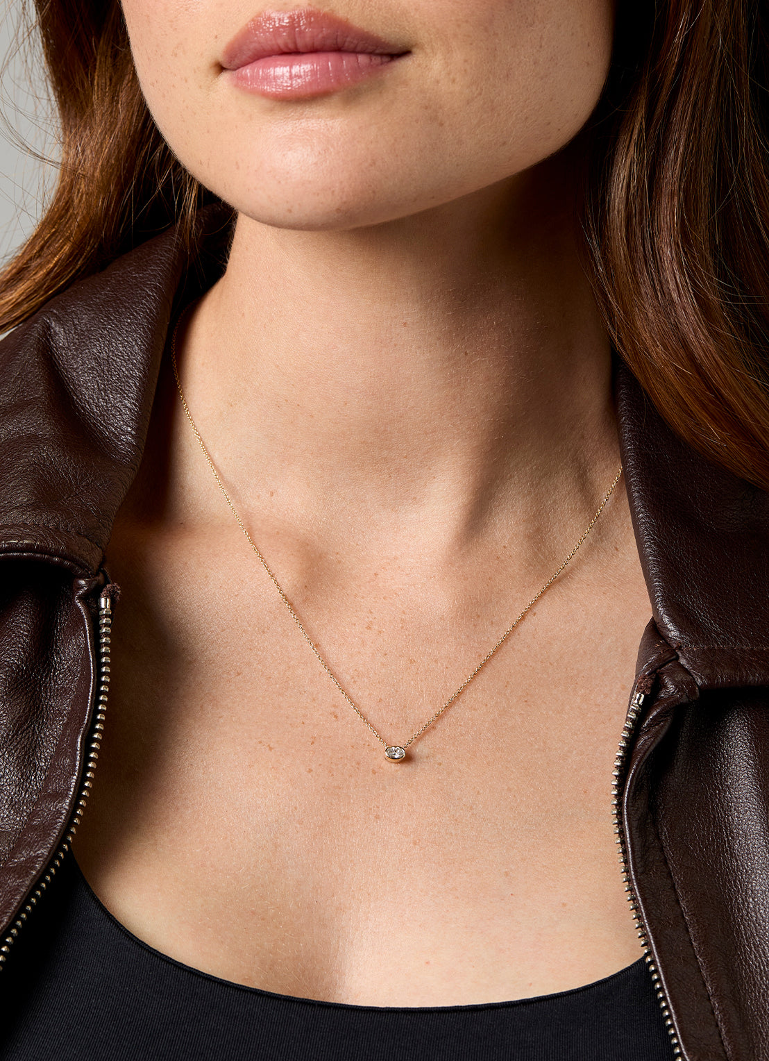 Geelgouden collier, 0.20 ct diamant, Starlight