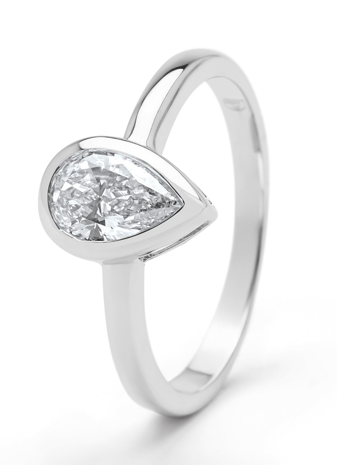 White gold ring, 0.71 ct diamond, Solitaire