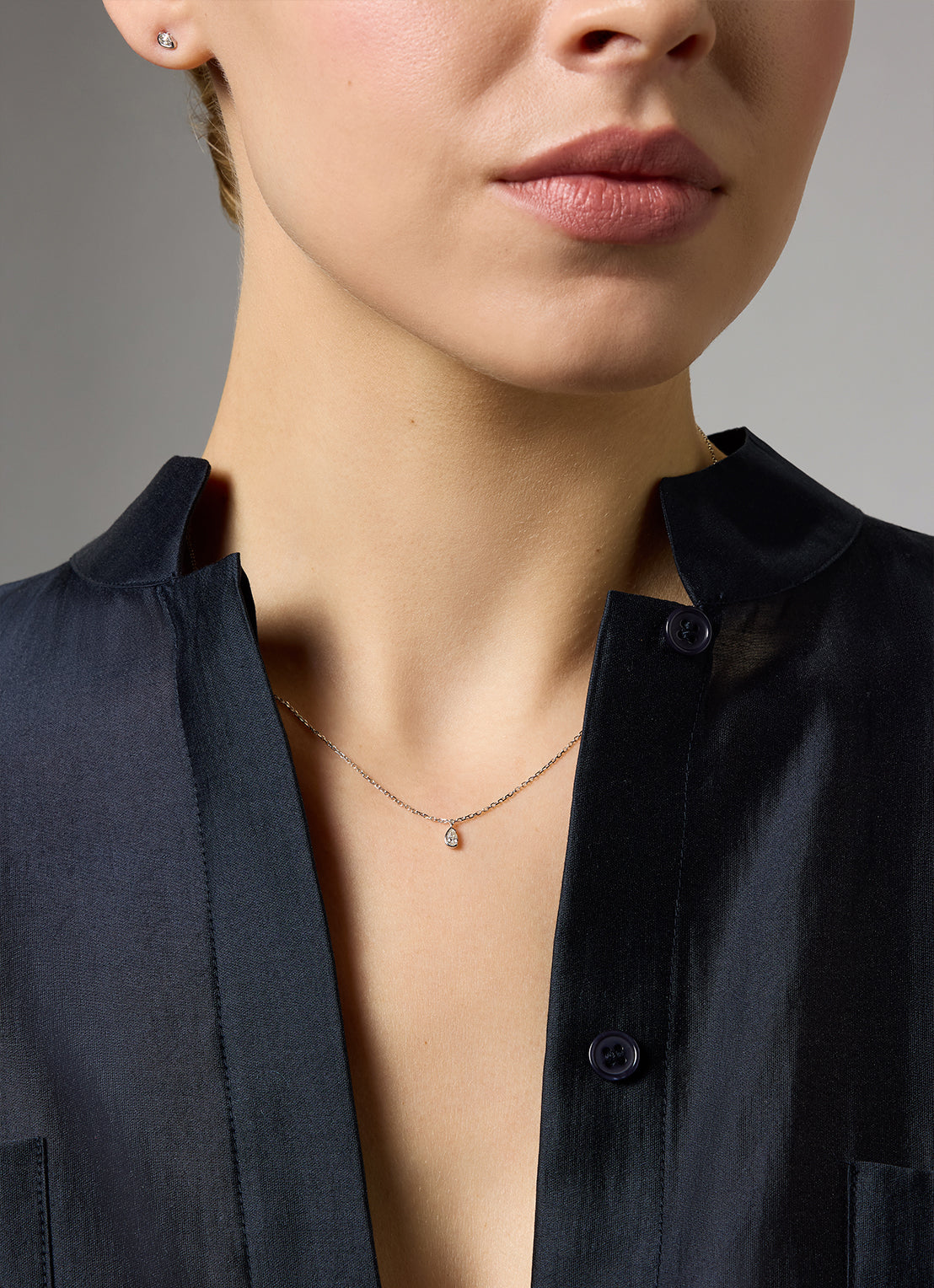 White gold necklace, 0.09 ct diamond, Starlight