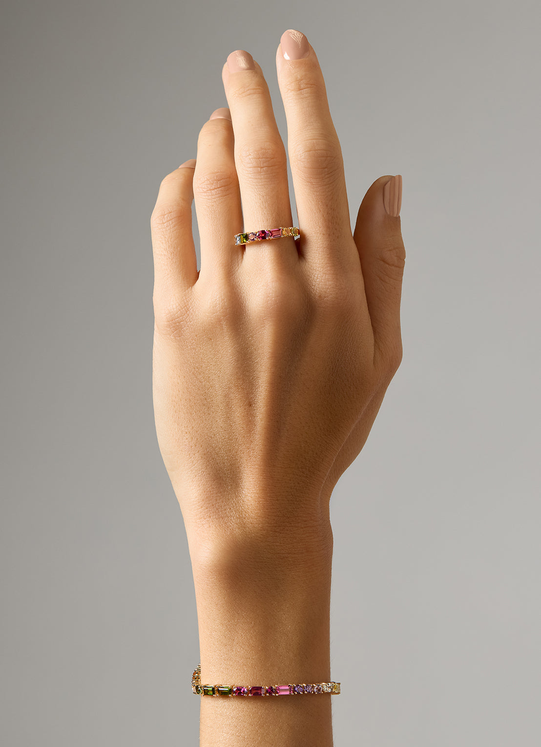Geelgouden ring, 0.24 ct rhodoliet, Gallery