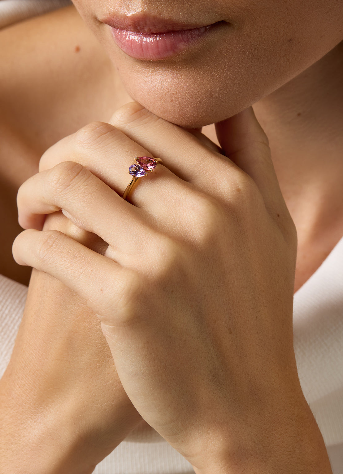 Geelgouden ring, 0.38 ct paarse amethist, Toi et Moi