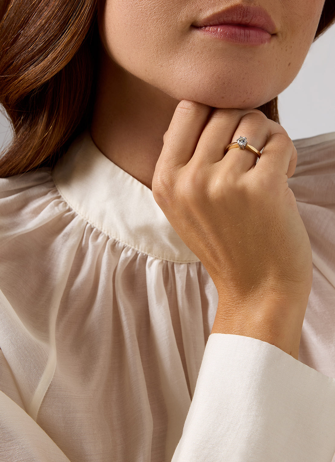 Yellow gold solitary ring, 0.44 ct diamond, Groeibriljant