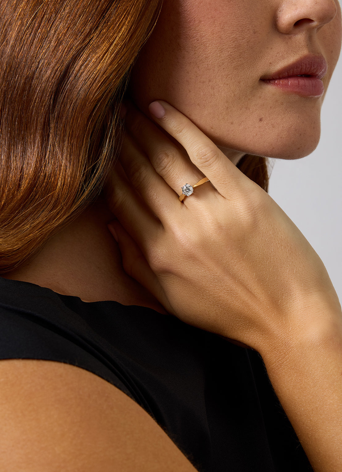 White gold solitaire ring, 0.83 ct diamond, Groeibriljant