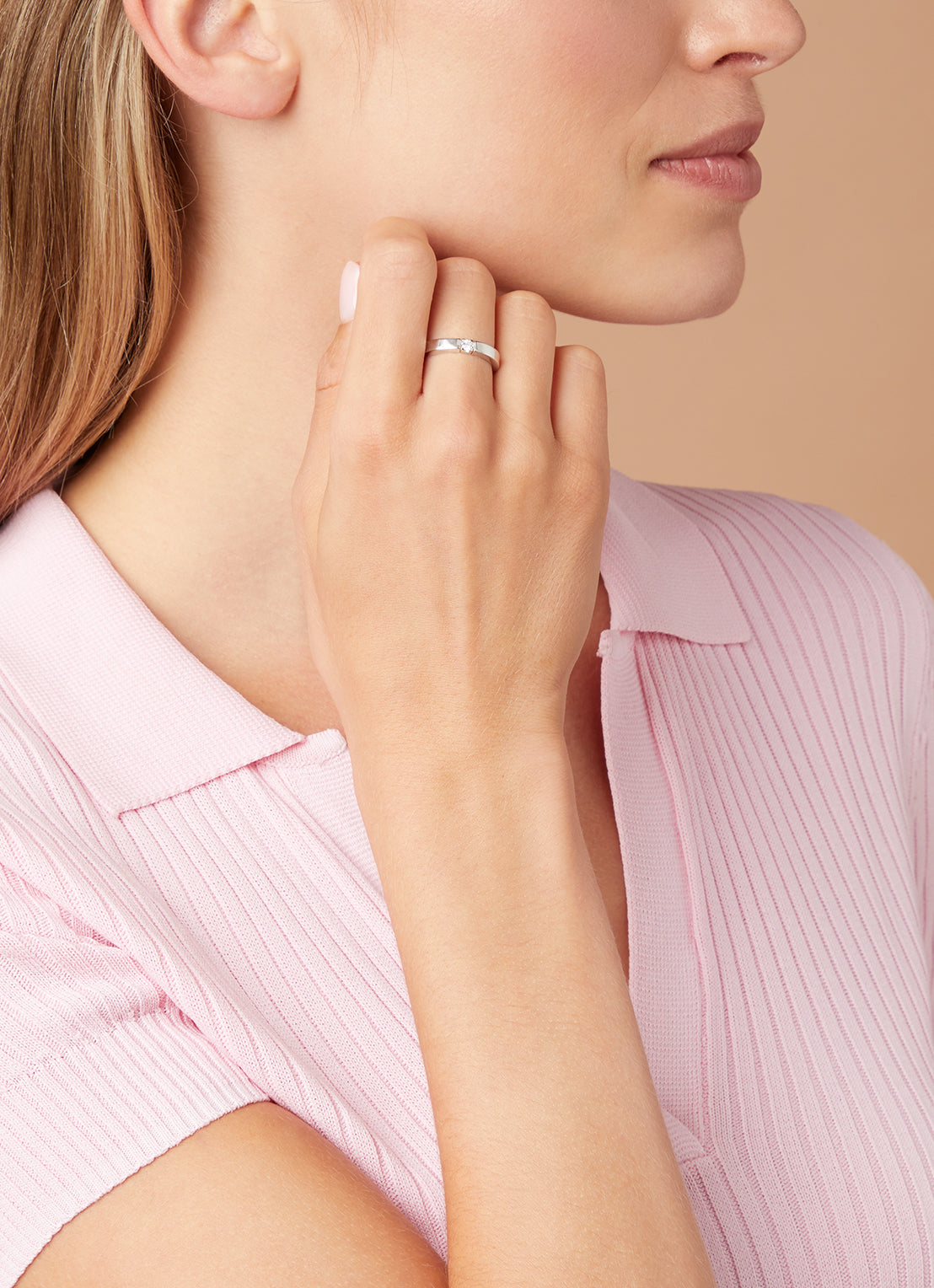 Witgouden alliance ring, 0.07 ct diamant, Groeibriljant