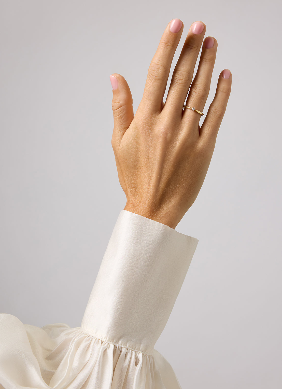 White gold solitair ring, 0.06 ct diamond, Groeibriljant