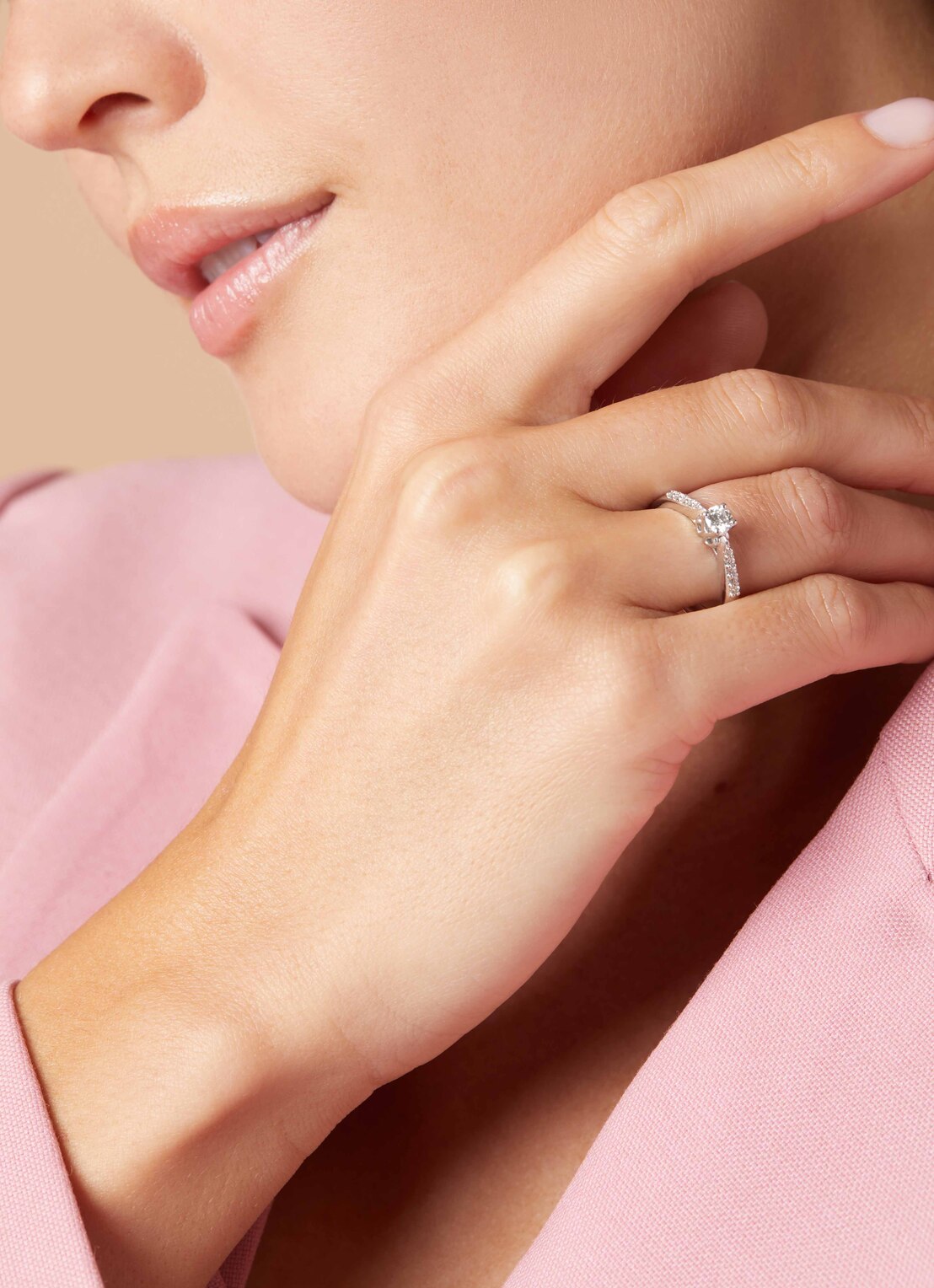 Witgouden ring, 0.35 ct diamant, Hearts & Arrows