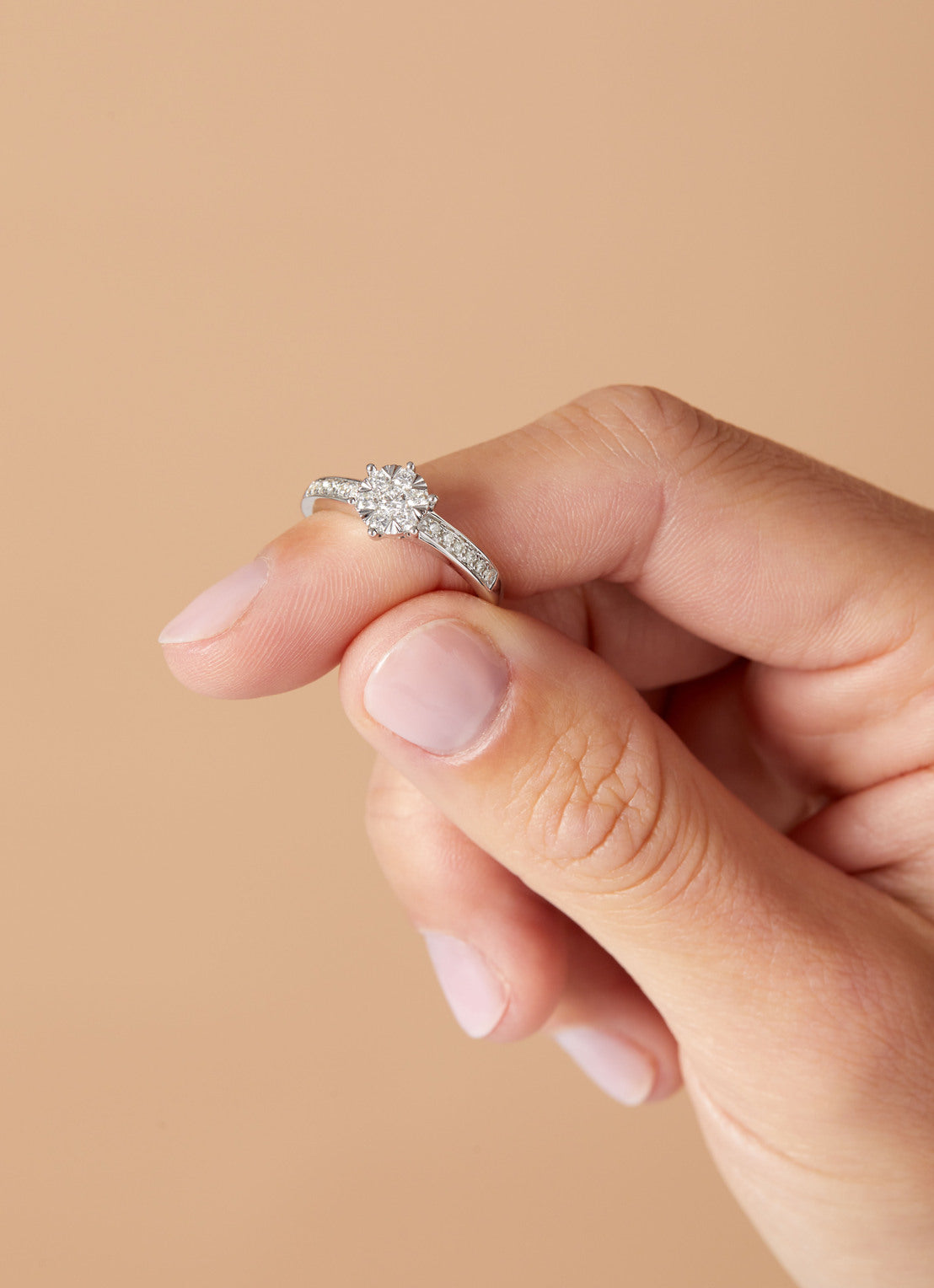 White gold ring, 0.39 ct diamond, Enchanted