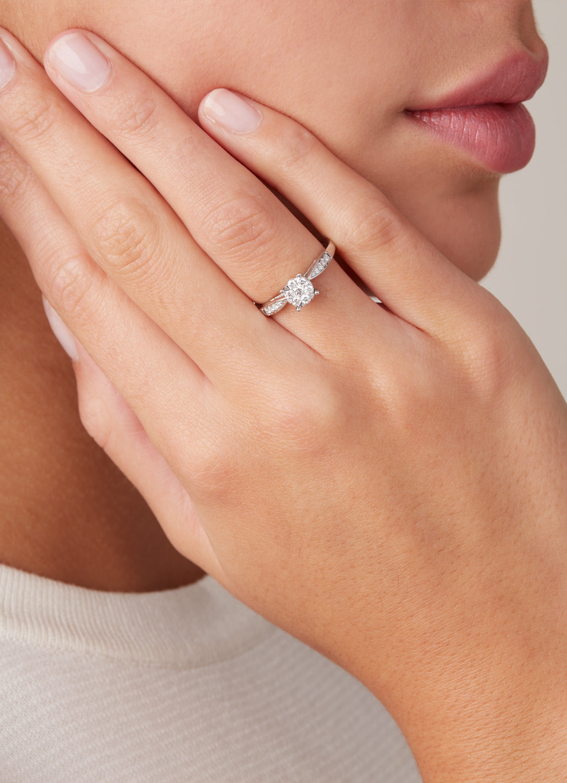 White gold ring, 0.29 ct diamond, Enchanted