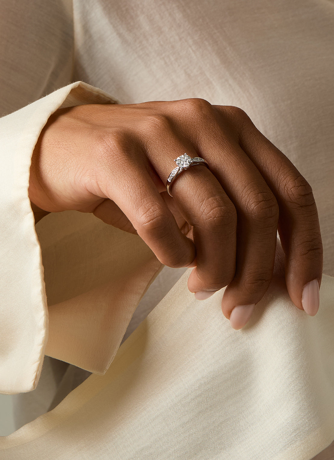 White gold ring, 0.35 ct diamond, Enchanted